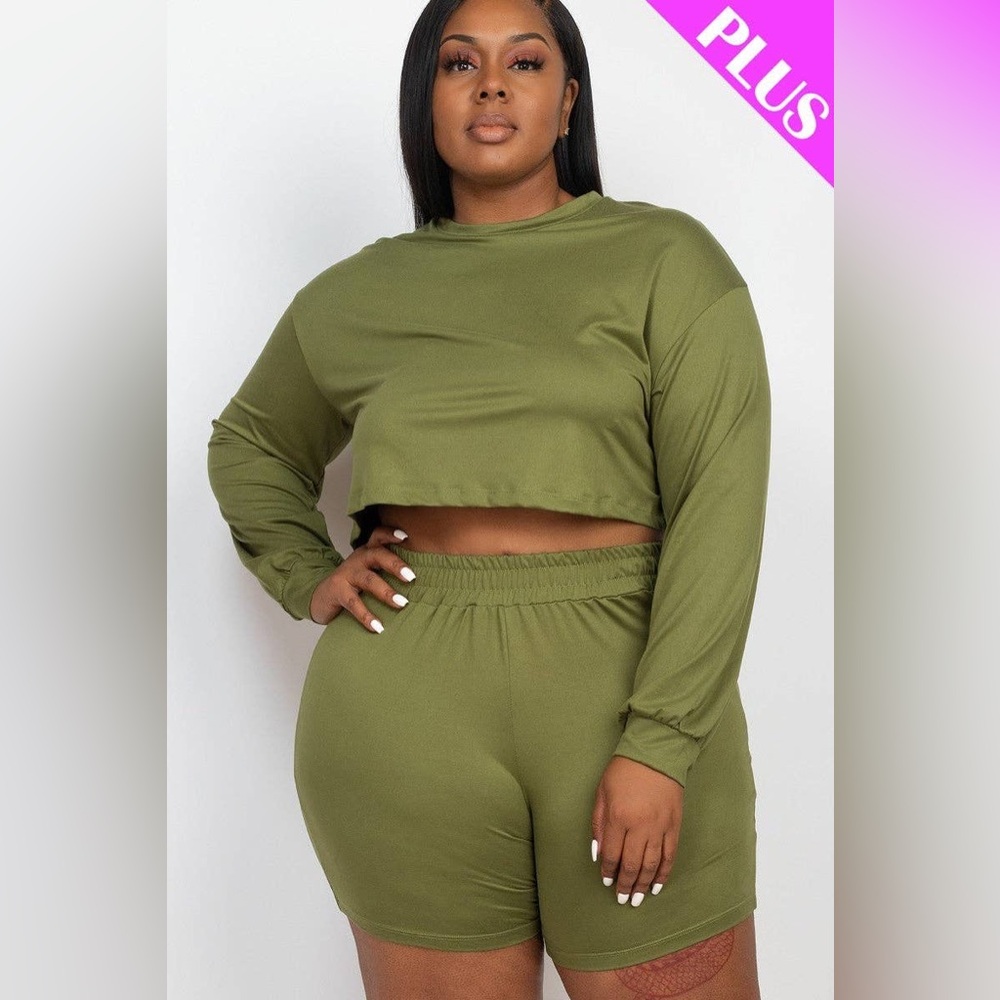 Plus Size Cozy Crop Top And Shorts Set